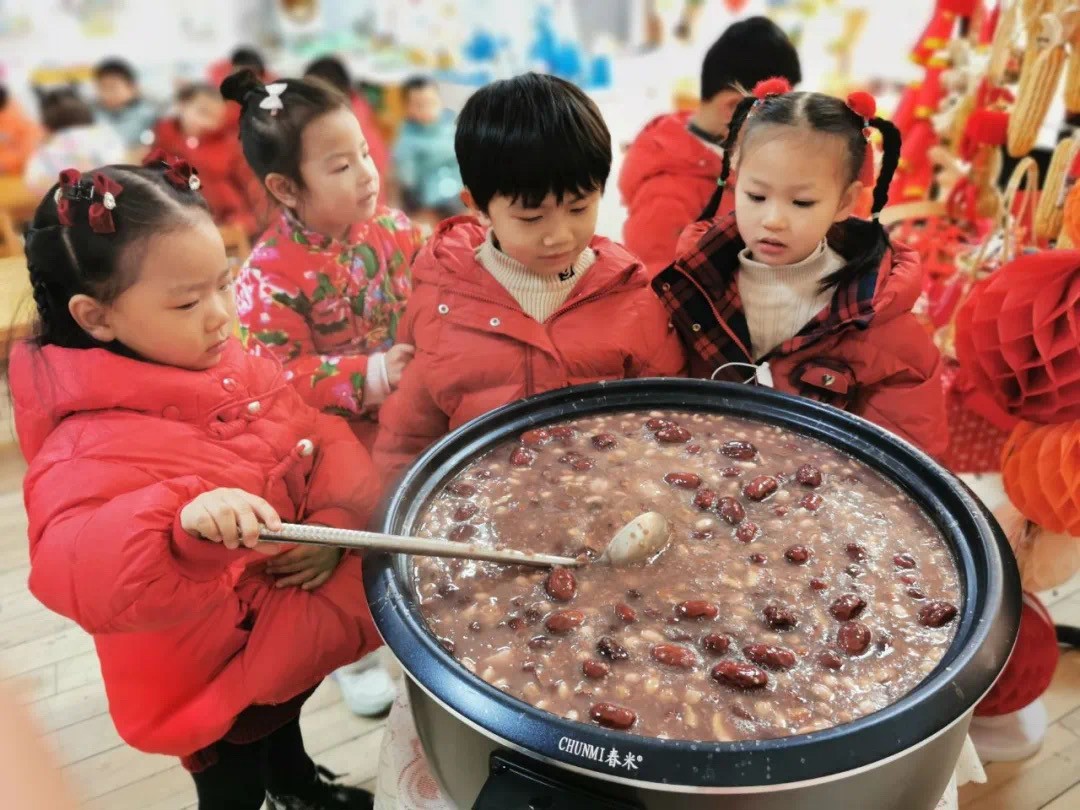 【课题活动】浓浓腊八节 暖暖腊八粥——小班“腊八节”课题活动